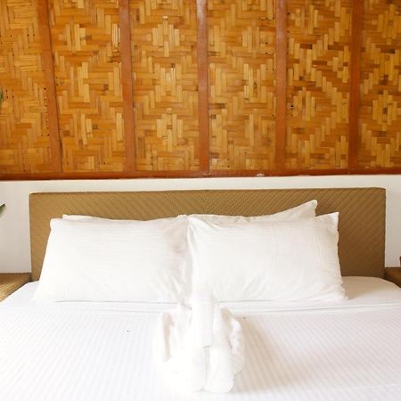 Tropical Temple Siargao Resort General Luna  Bagian luar foto