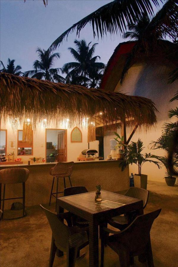 Tropical Temple Siargao Resort General Luna  Bagian luar foto
